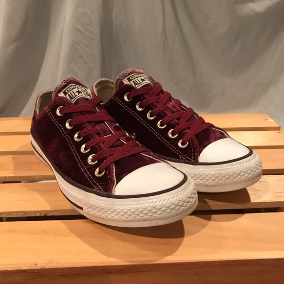Converse velvet low top Clearance